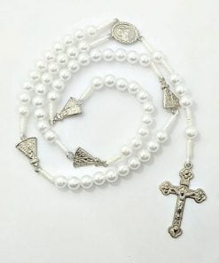 Terço com Pai Nosso Aparecida em acrílico nº 8 (branco).